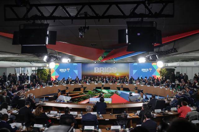 南美洲足球联赛
_特朗普：美元失去储备货币地位南美洲足球联赛
，如同输掉世界大战