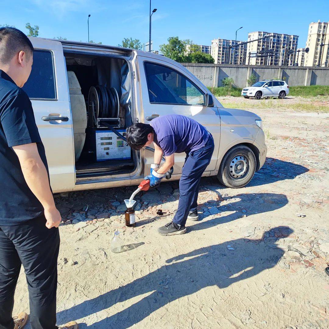 皇冠信用网登3租用
_浙江杭州市萧山区：长期非法倒卖柴油 违规设置加油装置