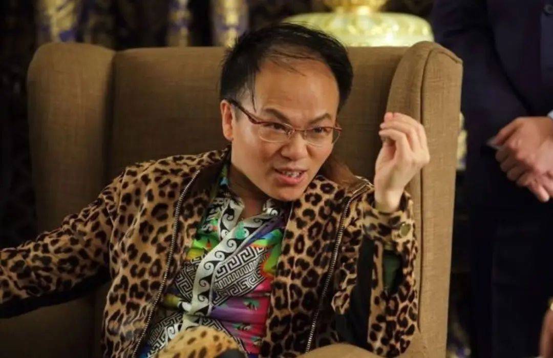 皇冠登3管理出租_导演郑某峰涉嫌猥亵儿童已被批捕皇冠登3管理出租,此前多位演员自曝曾被他侵害