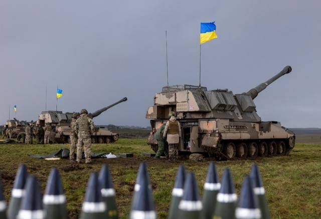 皇冠信用網登3代理
_普京让步：同意美国保护乌克兰皇冠信用網登3代理
，但要中国担保？泽连斯基高兴早了