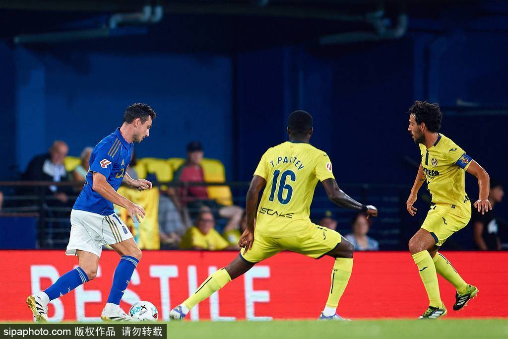 皇冠信用网怎么租
_维尼修斯禁区倒地+后续突破被绊倒索要犯规皇冠信用网怎么租
，裁判均未有表示