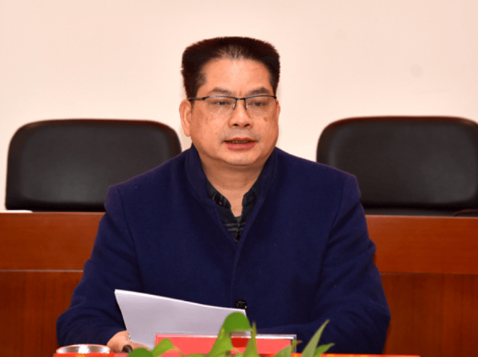 意大利甲组联赛 
_纪委审查意大利甲组联赛 
，发现李元浪长期从事赌博活动