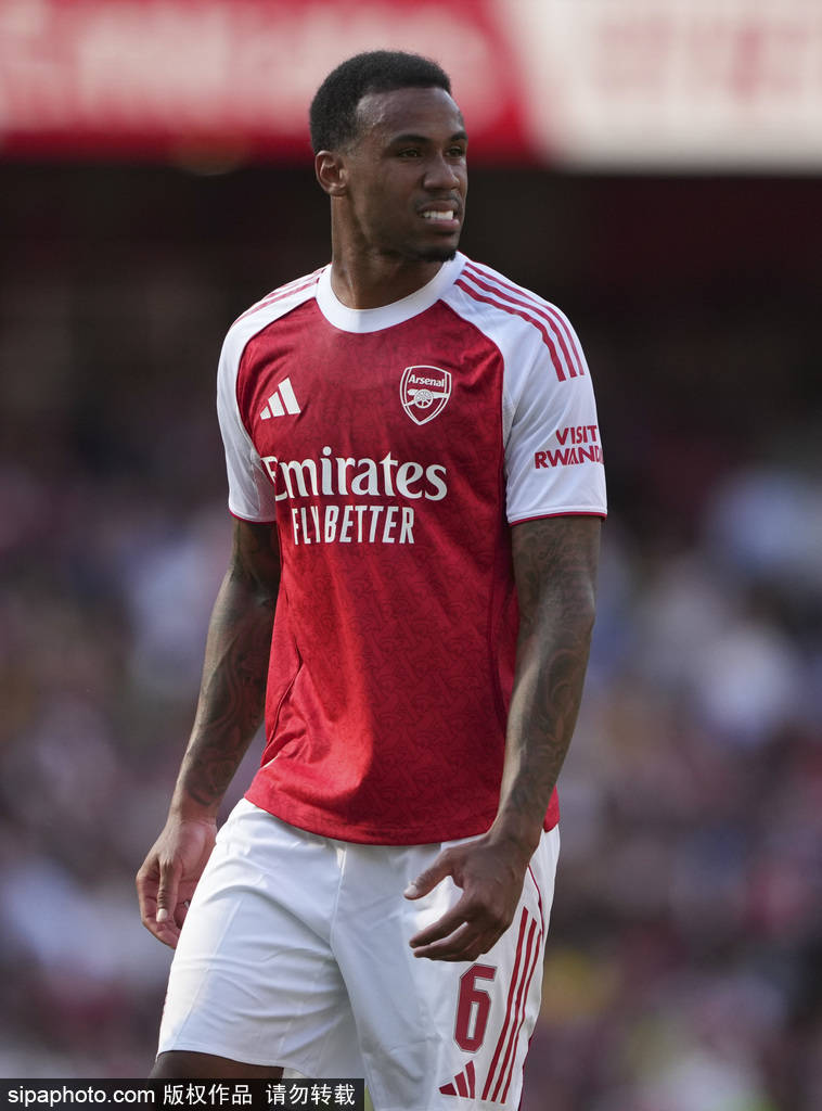 米德尔斯堡vs谢菲尔德联_利物浦转会截止日：四笔重磅交易或将改写2025-26赛季命运