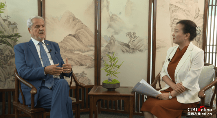 阿尔梅里亚vs桑坦德_罗马尼亚前总理讷斯塔塞:中国九三阅兵是当代人的一堂团结必修课