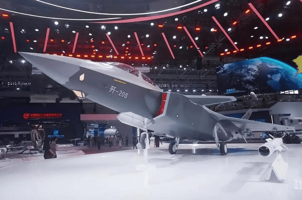 皇冠信用网登3代理_中国反复演示歼-20S击落预警机战术皇冠信用网登3代理,警告味很浓,美军又落后了?