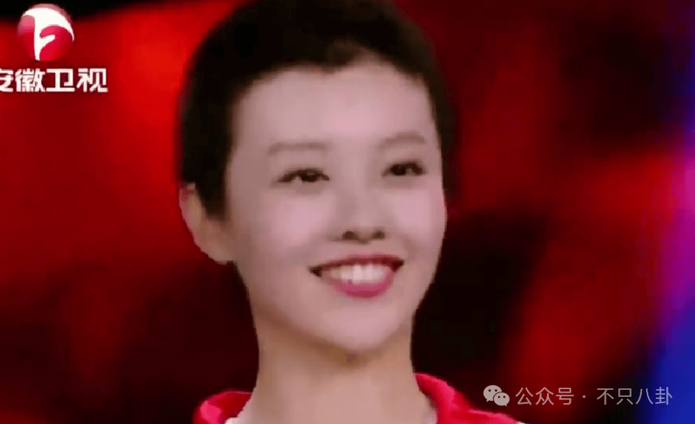 NBA篮球返水
_他俩没分手但被拍到吵架了NBA篮球返水
，吵得很凶......