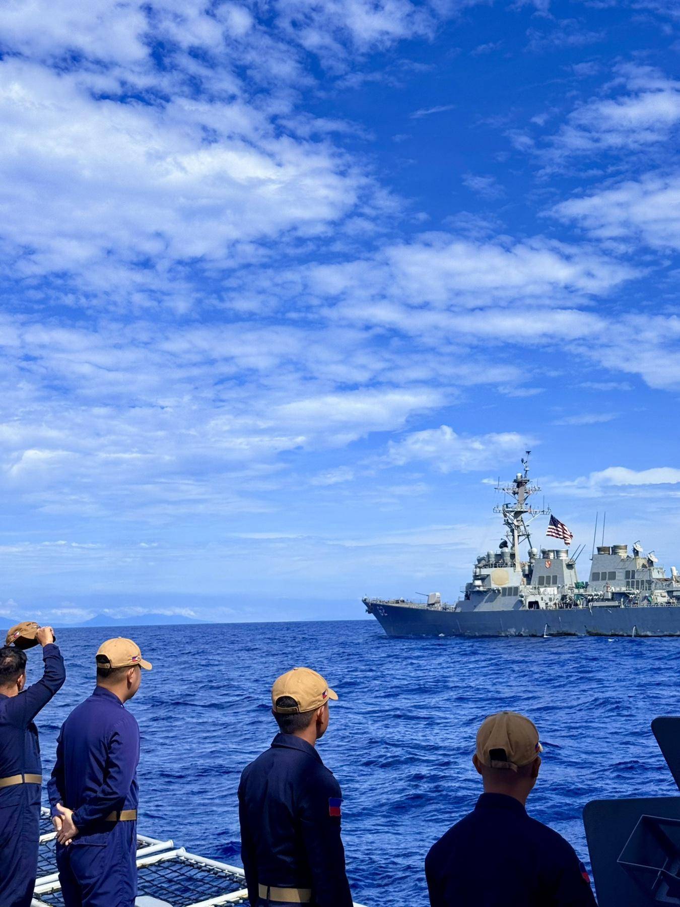 朴茨茅斯 vs 威斯汉姆
_美军再度遭遇耻辱时刻:中国海军6艘战舰包围朴茨茅斯 vs 威斯汉姆
,815舰插入南海演习