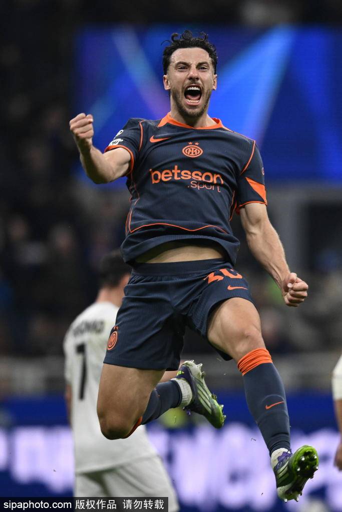 皇冠信用盘怎么弄
_梅西双响!生涯第894球助迈阿密国际2-0领先皇冠信用盘怎么弄
,揭示战术与情感的交融