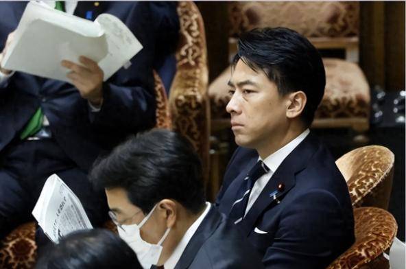 皇冠信用网代理注册
_日方添两把火皇冠信用网代理注册
,192国收中方通知,封海300小时,12条中日航线全停