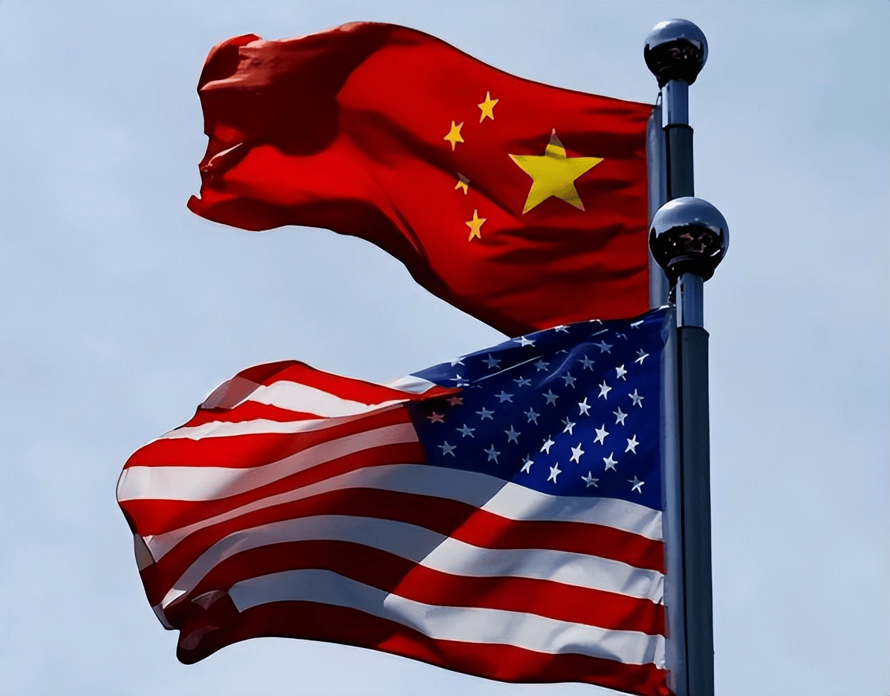 皇冠信用网登3代理_特朗普硬扛 47 周终松口!发表“逃跑宣言”认怂皇冠信用网登3代理,看清局势:中国是强大的国家