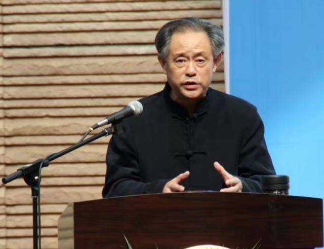 皇冠信用网怎么开户_徐湖平关系网曝光皇冠信用网怎么开户，背景果然不简单