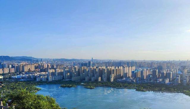 世界杯皇冠信用网开户_2025回顾|民生有温度世界杯皇冠信用网开户,暖意润齐鲁