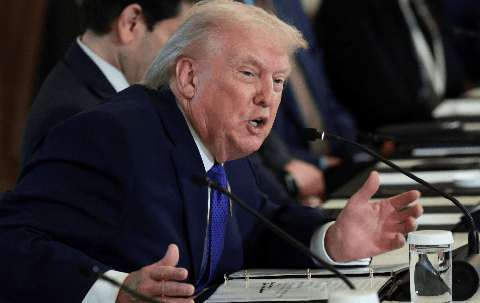 皇冠信用盘
_特朗普:对伊朗所有贸易伙伴征收25%关税