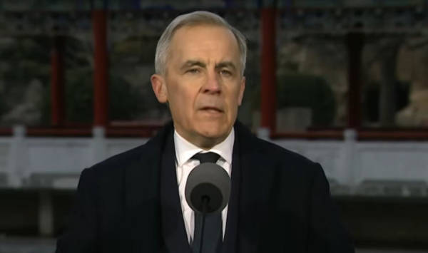 皇冠信用网最高占成_美国商务部长放话：跟中国走近皇冠信用网最高占成，特朗普能让加拿大好过？