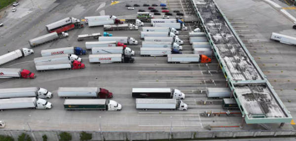 皇冠信用网在线申请_特朗普又威胁加拿大：让我们吃中国剩饭皇冠信用网在线申请，没门